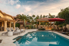 Arch Views Beautifully designed home with swimming pool table and more